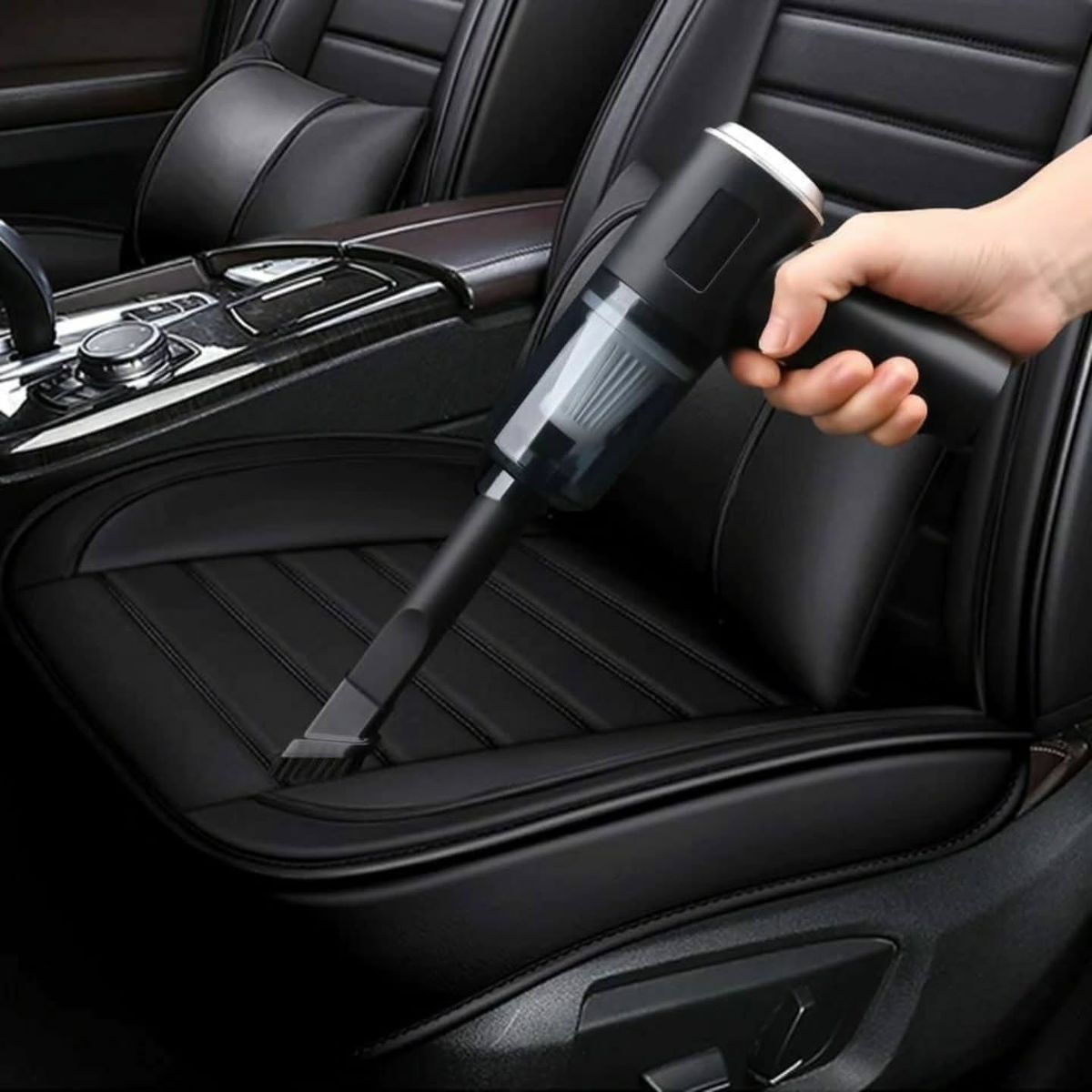 car-vacuum-cleaner